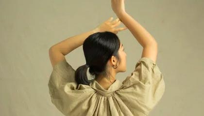 17c深度揭秘：内幕风波背后，大V在酒店房间的角色疯狂令人意外